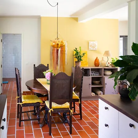 Holiday home Quinta Dos Pernobes